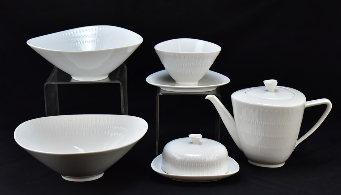 HUTSCHENRUTHER SELB BAVARIA 'APART' ASSORTED DINNERWARE (1 of 4)