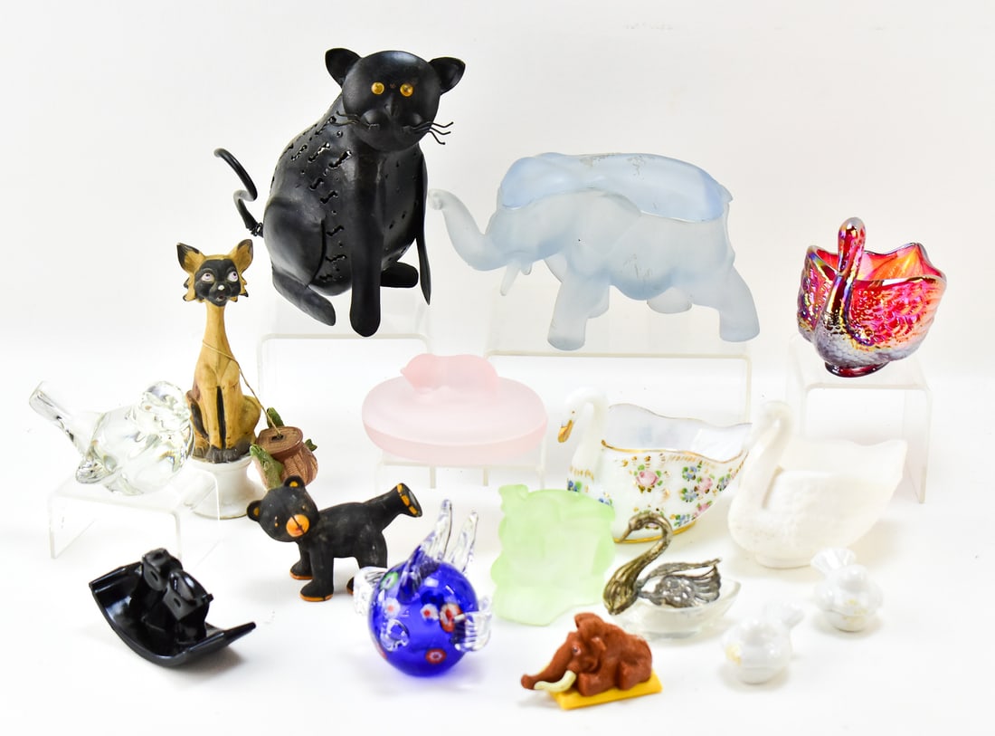 ASSORTED MIDCENTURY FIGURINES & GLASS DISHES (1 of 4)