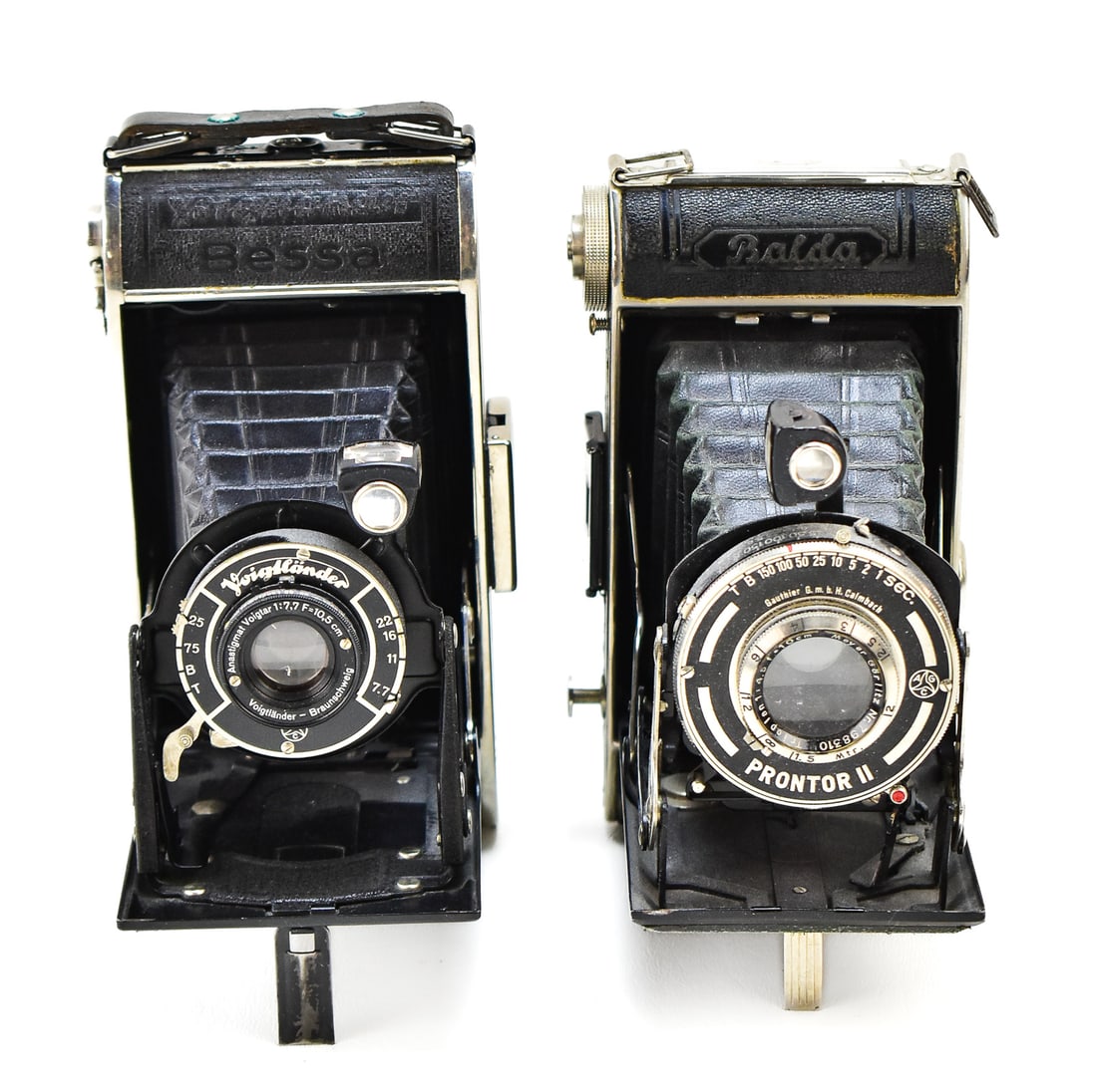 PAIR OF VINTAGE FOLDING CAMERAS (1 of 5)