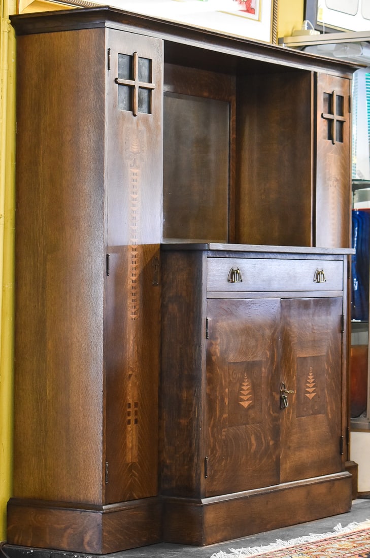 SHOP OF THE CRAFTERS ARTS & CRAFTS MISSION OAK SIDE HUTCH (1 of 5)