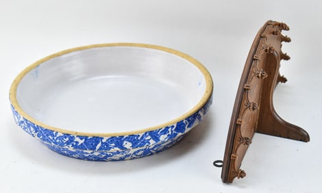 ANTIQUE SPONGEWARE PIE PLATE & MORE