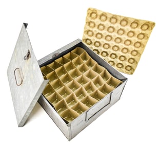 VINTAGE GALVANIZED METAL EGG SHIPPING CARRIER BOX