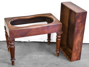 19TH CENTURY MAHOGANY BEDSIDE BIDET