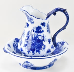 VINTAGE FLOW BLUE FLORAL CERAMIC WASH BASIN AND PITCHER