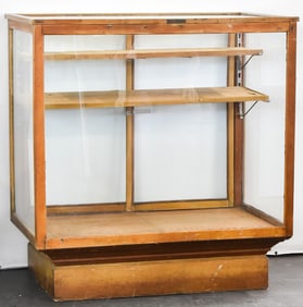 OAK STORE DISPLAY CABINET, CIRCA EARLY 20TH CENTURY