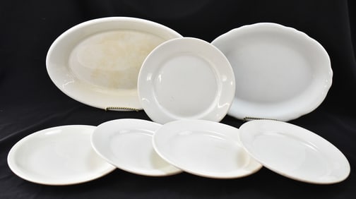 ASSORTED MIDCENTURY PORCELAIN PLATES & PLATTERS
