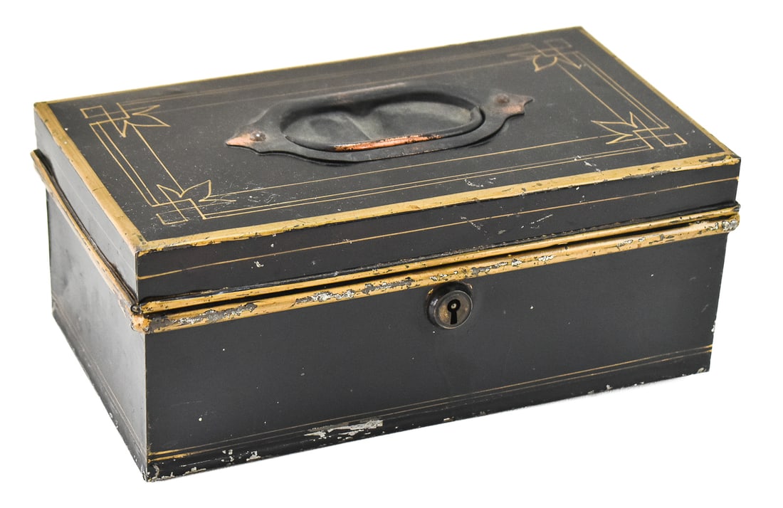 VICTORIAN TOLE CASHBOX WITH REMOVABLE TRAY: Victorian tole cashbox with removable tray, circa turn of 19th century.