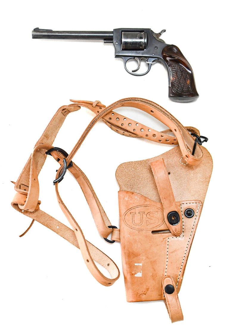 IVER JOHNSON MOD 55 TARGET REVOLVER IN .22 LR: An Iver Johnson Mod 55 target revolver chambered in .22LR, serial number C451, with a Civil War-style reproduction lather holster.