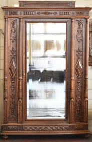 FRENCH VICTORIAN MAHOGANY WARDROBE