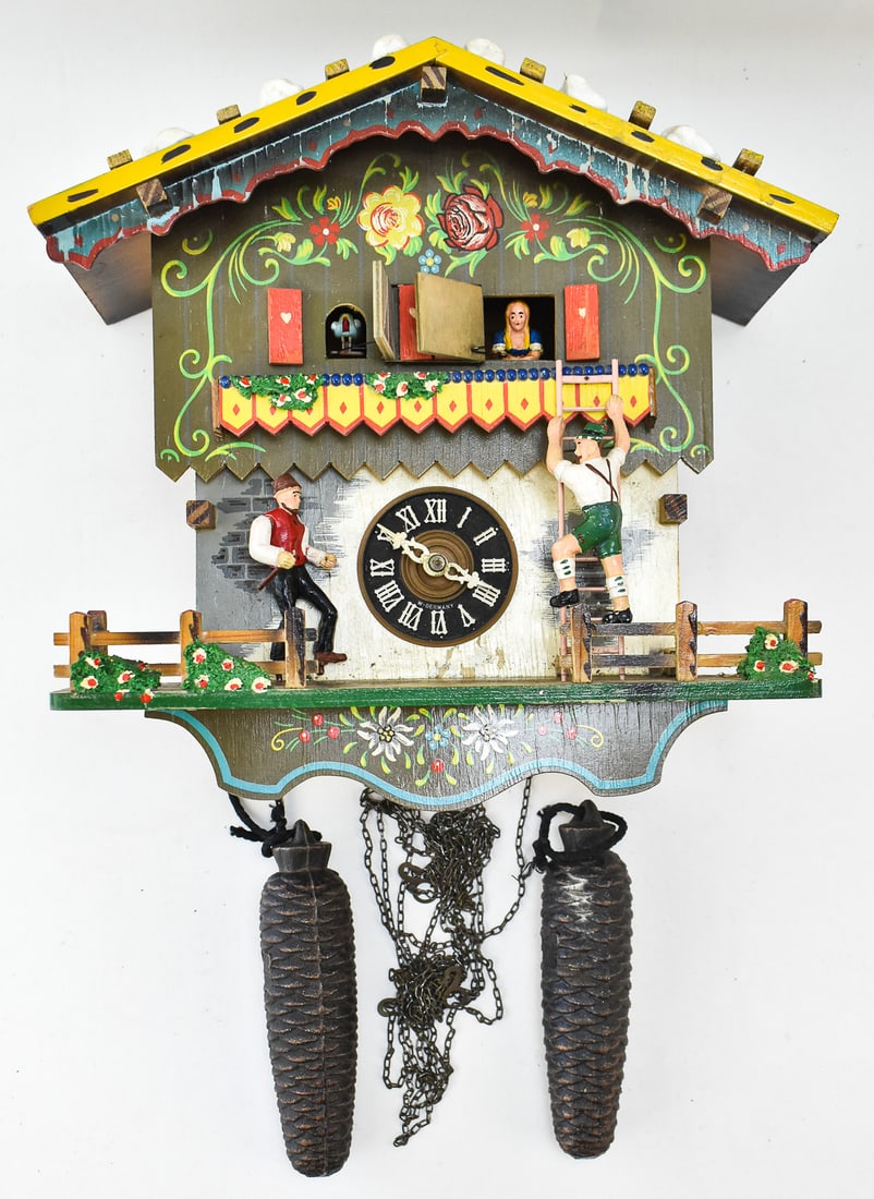 VINTAGE EMIL SCHMECKENBECHER WEST GERMAN MUSICAL CUCKOO CLOCK (1 of 2)