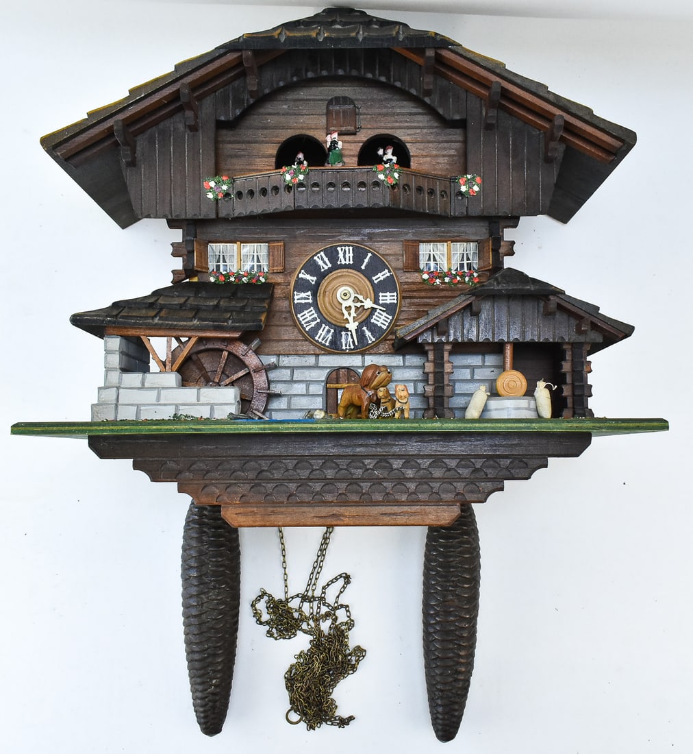 VINTAGE CUENDET BAVARIAN SWISS MUSICAL CUCKOO CLOCK (1 of 2)