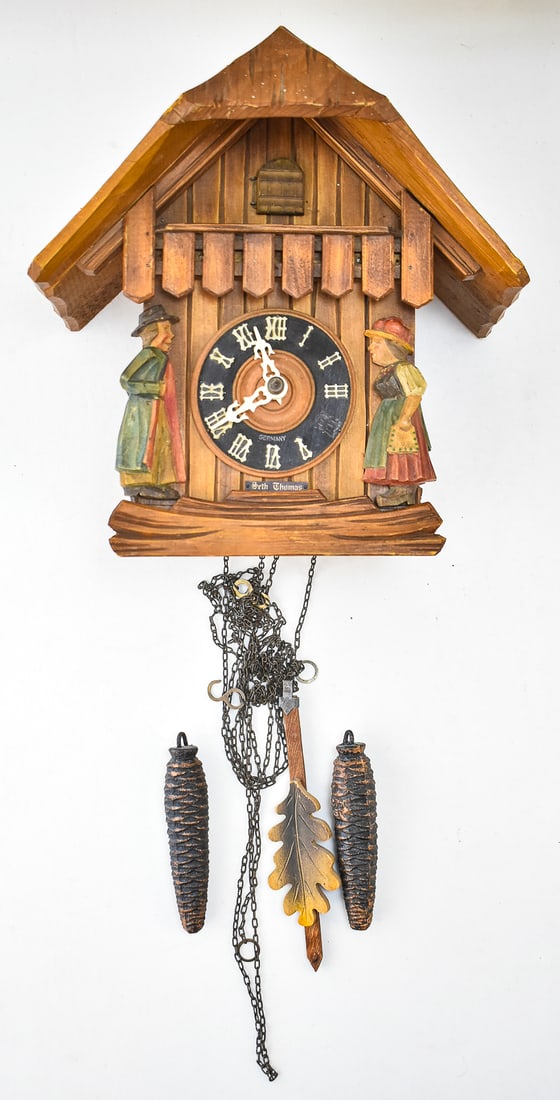 VINTAGE SETH THOMAS GERMAN MUSICAL CUCKOO CLOCK (1 of 3)