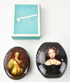 THREE RUSSIAN HAND-PAINTED KHOKHLOMA LACQUER BOXES FROM FEDOSKINO & MORE