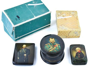 RUSSIAN HAND-PAINTED LACQUER KHOKHLOMA SIGNED PORTRAIT BOXES: MSTERA 'NICHOLAS II', 1998 FEDOSKINO