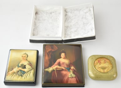 THREE RUSSIAN HAND-PAINTED KHOKHLOMA LACQUER BOXES FROM FEDOSKINO