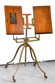LA VERNE W. NOYES FACTORY OAK AND CAST METAL MUSIC SHEET STAND