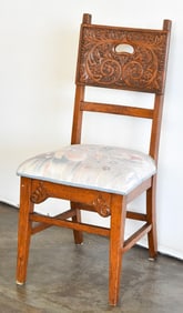 ANTIQUE CARVED WALNUT SIDE CHAIR