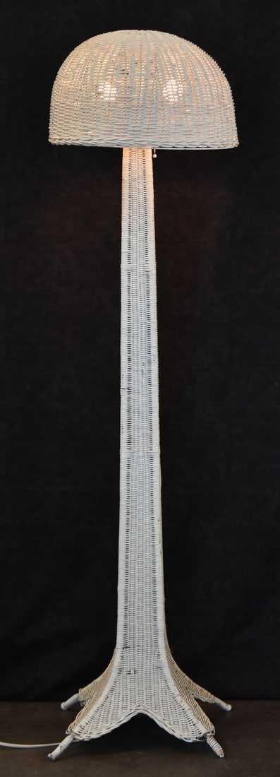 VINTAGE WHITE WICKER FLOOR LAMP, EARLY 20TH CENTURY (1 of 4)