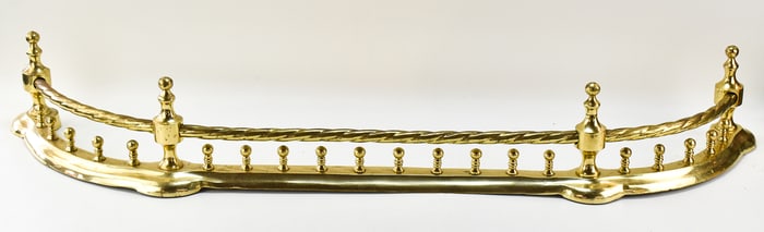 VINTAGE BRASS FIREPLACE FENDER