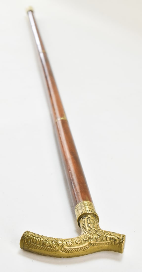 VINTAGE GADGET CANE WITH BRASS REPOUSSE HANDLE, 20TH CENTURY (1 of 2)