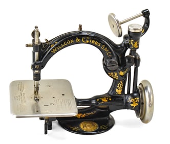 WILCOX & GIBBS CAST IRON CHAIN STITCH SEWING MACHINE