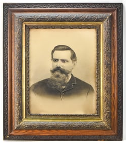 MEN'S PASTEL PHOTO PORTRAIT