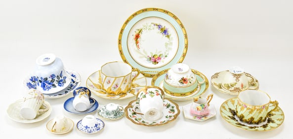 COLLECTION OF GILDED PORCELAIN & BONE CHINA TEACUPS