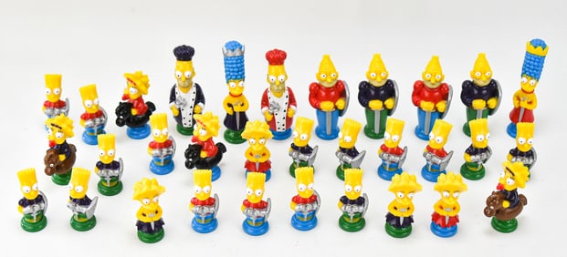 1992 THE SIMPSON'S COMPLETE CHESS PIECE SET