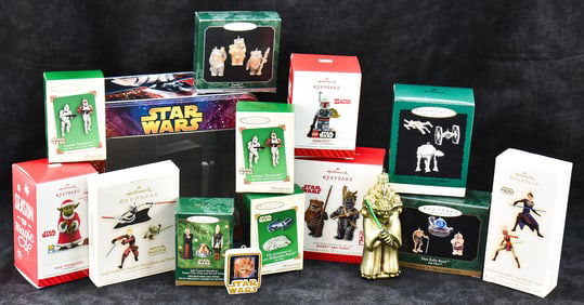 ASSORTED STAR WARS ORNAMENTS