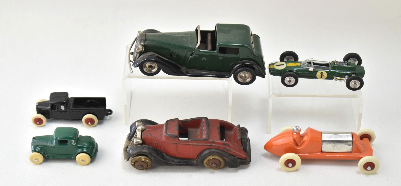 ST. JUDE CHARITY LOT- COLLECTION OF SIX VINTAGE & ANTIQUE TOY CARS