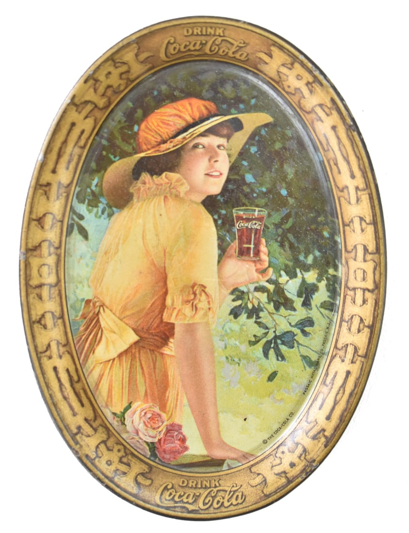 1916 PASSAIC METAL WARE COMPANY COCA-COLA 'ELAINE' TIP TRAY: A 1916 Passaic Metal Ware Company Coca-Cola "Elaine" tip tray. The tray measures 6" x 4.5".
