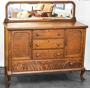 VICTORIAN QUARTERSAWN OAK SIDEBOARD WITH MIRROR & CLAW FEET