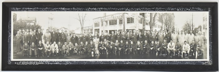 OREGON INSTITUTE OF TECHNOLOGY (O.I.T.) AUTOMOTIVE SCHOOL CLASS OF 1937-38 FRAMED PHOTOGRAPH