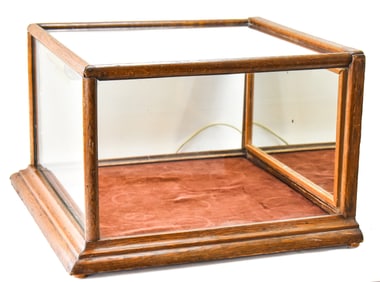 GENERAL STORE LIGHTED COUNTERTOP OAK DISPLAY CASE