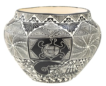 SHARON MILLER SIGNED ACOMA TURTLE DESIGN BOWL