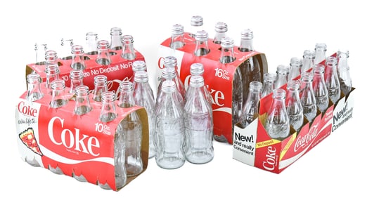 VINTAGE COCA-COLA BOTTLES: 7 OZ, 10 OZ (HAMBURG, LOS ANGELES, BALTIMORE), 16 OZ (BALTIMORE)