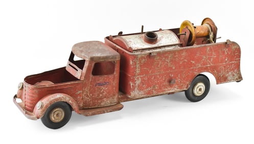 1950S DIE-CAST STRUCTO TOYS FIRE OR CONSTRUCTION TRUCK