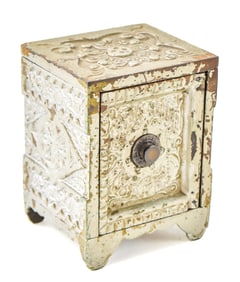 J & E STEVENS CO. SMALL ANTIQUE CAST IRON SAFE STYLE BANK