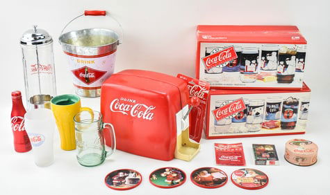 ASSORTED COCA-COLA COLLECTIBLES