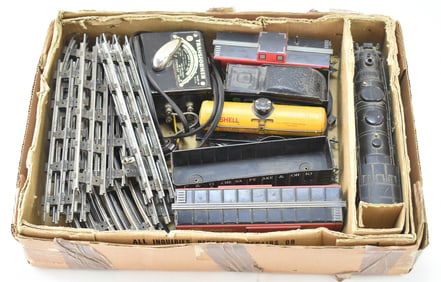 LOUIS MARX & CO. ELECTRIC TRAIN SET