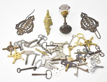 COLLECTION OF WINDING & SKELETON KEYS & HOUSEHOLD HARDWARE