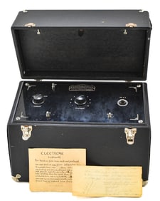 C. 1920 QUACK MEDICINE 'ELECTROMAE' ELECTRODE BOX