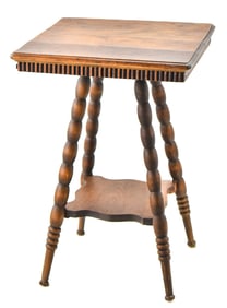 ANTIQUE FOUR-LEGGED WALNUT SIDE TABLE