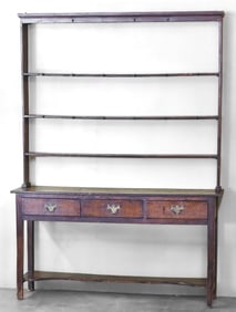 18TH C. WELSH CUPBOARD