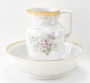 ANTIQUE D.E. McNICHOL PITCHER & WASH BASIN