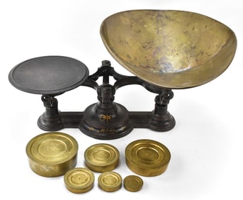 READING HARDWARE COMPANY CAST IRON SCALE