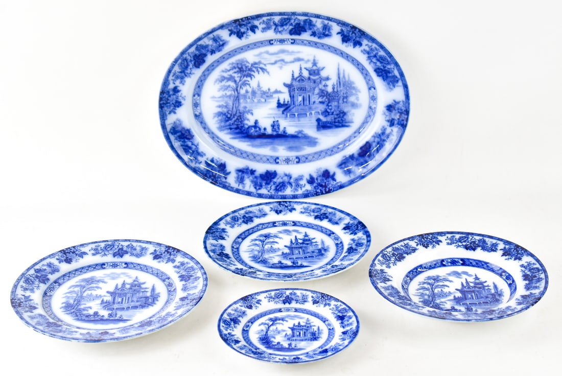 DOULTON BURSLEM FLOW-BLUE CHINOISERIE IRONSTONE TABLEWARE (1 of 3)