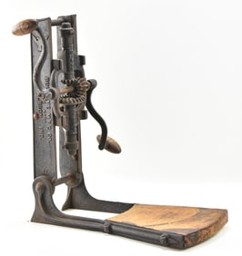 19TH CENTURY BUCKEYE MFG. CO. CAST IRON BARN POST DRILL PRESS