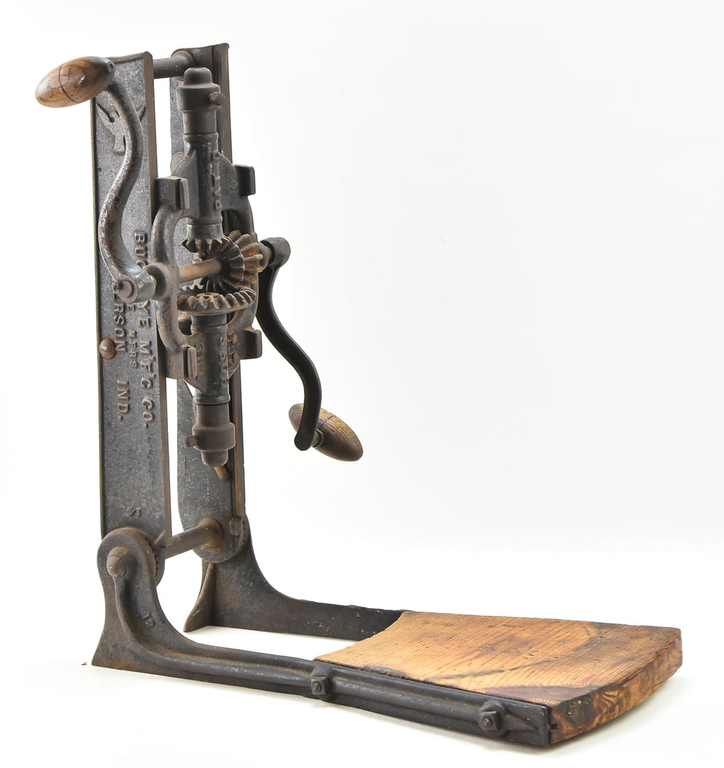 19TH CENTURY BUCKEYE MFG. CO. CAST IRON BARN POST DRILL PRESS (1 of 3)