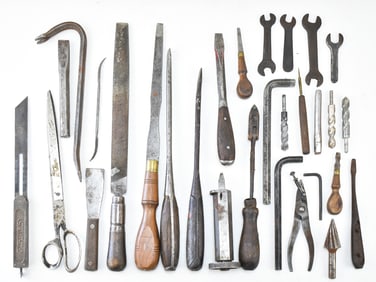 ASSORTED VINTAGE TOOLS